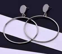 Load image into Gallery viewer, Fashion Statement Earrings