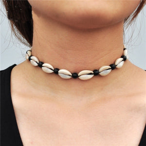 Natural shell choker necklace