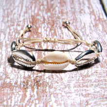 Load image into Gallery viewer, Artilady shell bracelet gold chain bracelet