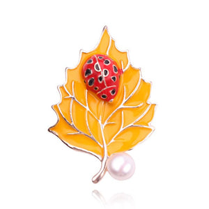 Freshwater Pearl Brooches Women Jewelry